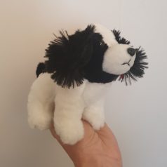 15 cm-es ugató plüss kutya